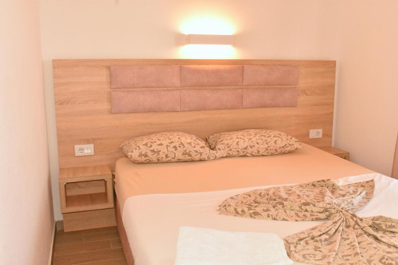 Studio Apartments Jupo Улцинь Экстерьер фото