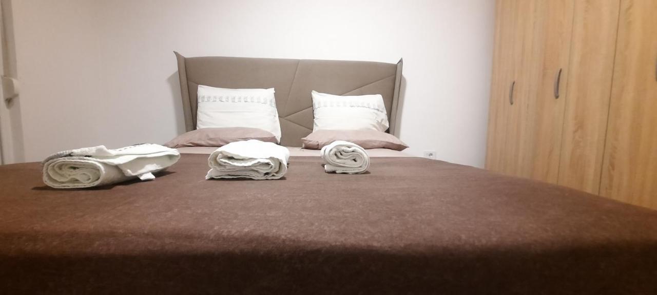 Studio Apartments Jupo Улцинь Экстерьер фото